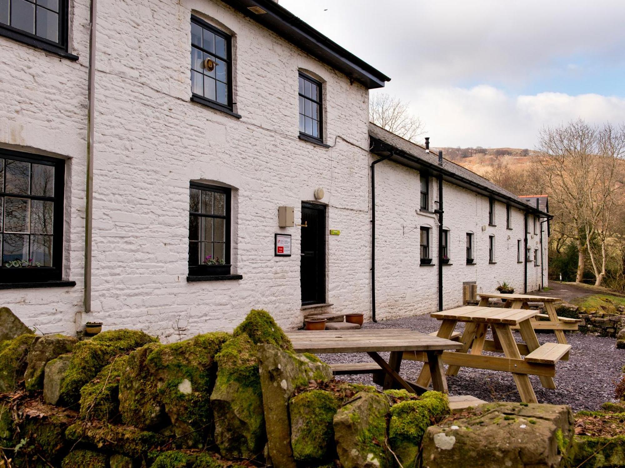 Yha Brecon Beacons Pansiyon Dış mekan fotoğraf